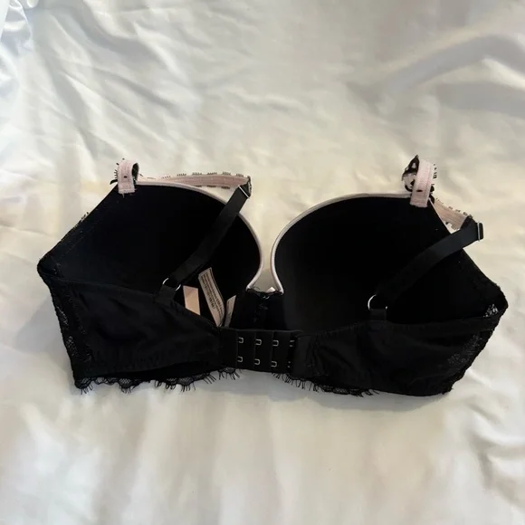 Like New Vintage Victoria’s Secret Dream Angels Contrast Lace Lined Demi Bra - Picture 2 of 4